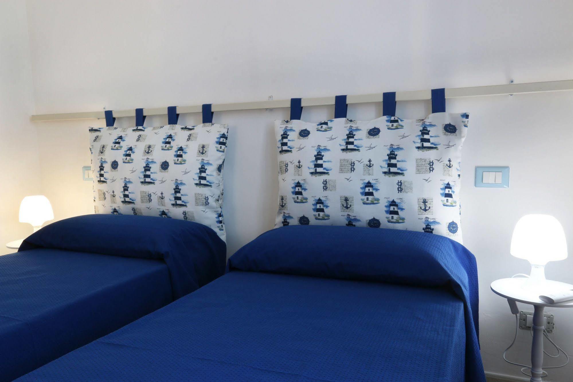 B&B Casa De Mare Lido Marini Exteriör bild